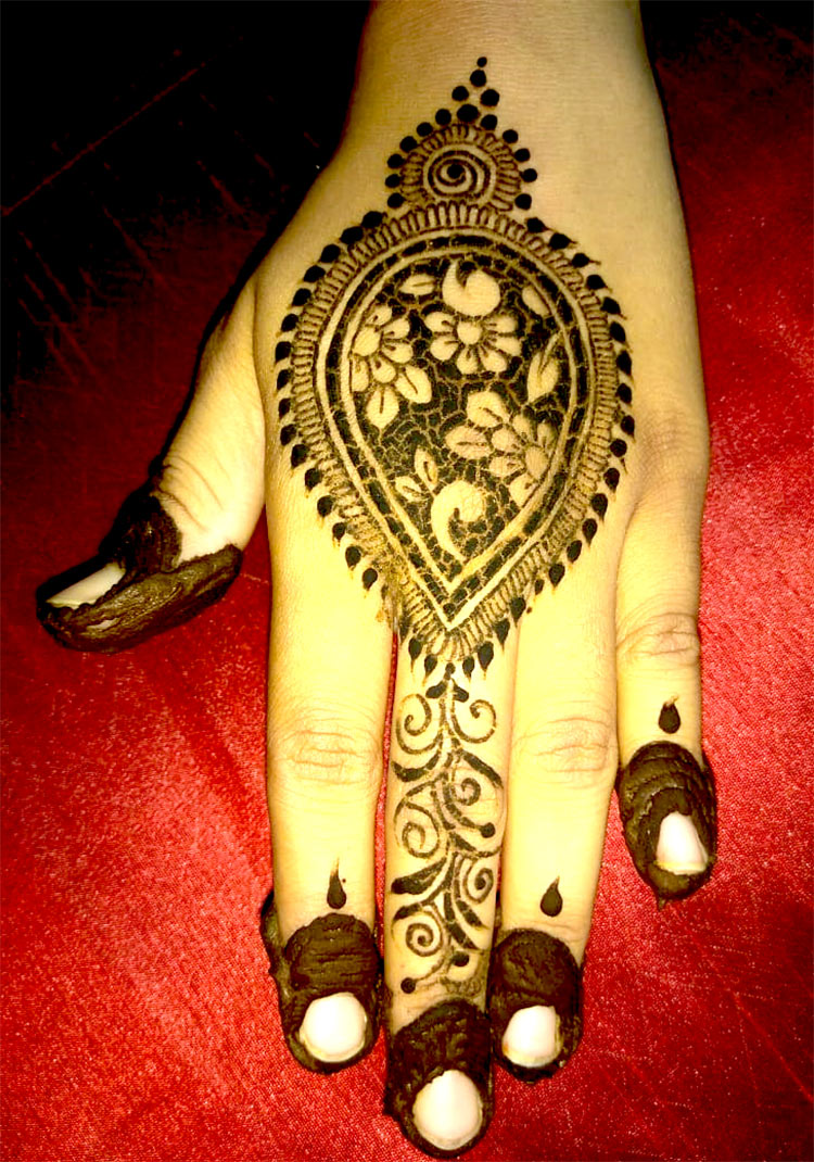 25 Simple Mehndi Designs for Festival You Must Check