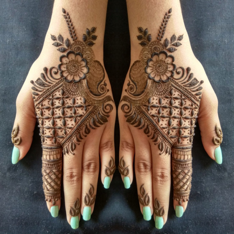 84,504 Arabic Mehndi Designs Images, Stock Photos, 3D objects, & Vectors |  Shutterstock